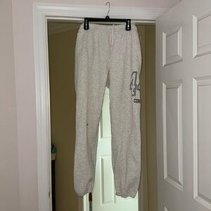 The Mayfair Group Sweatpants 444